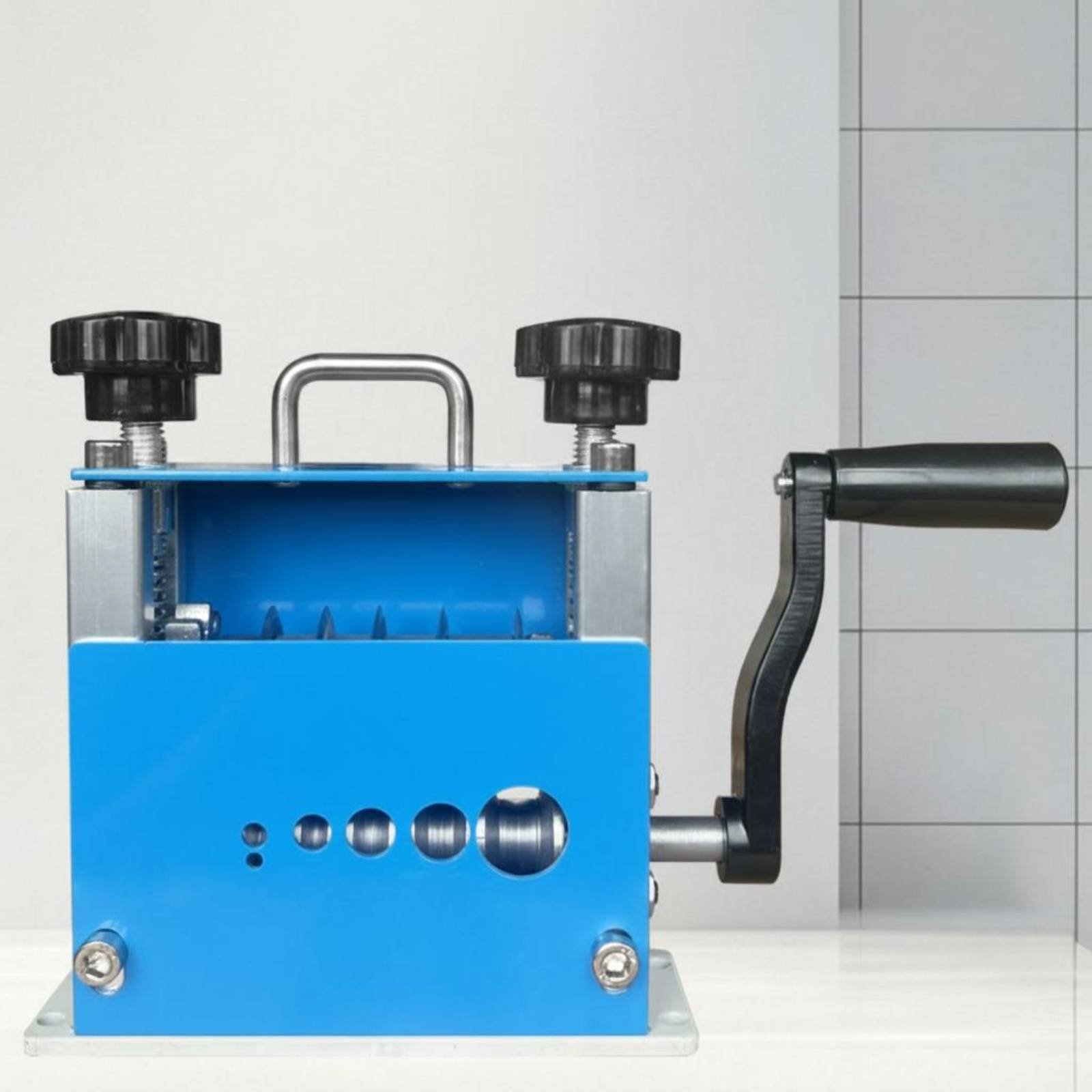 Multi-hole snoerstripper met d - Tools In The Workshop recensie en prijs
